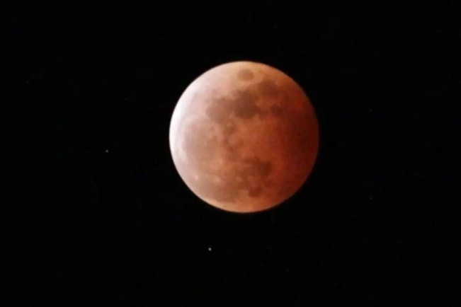 Gerhana Bulan Total Warnai Ramadan 2025, Cek Jadwal dan Wilayah yang Bisa Menyaksikannya